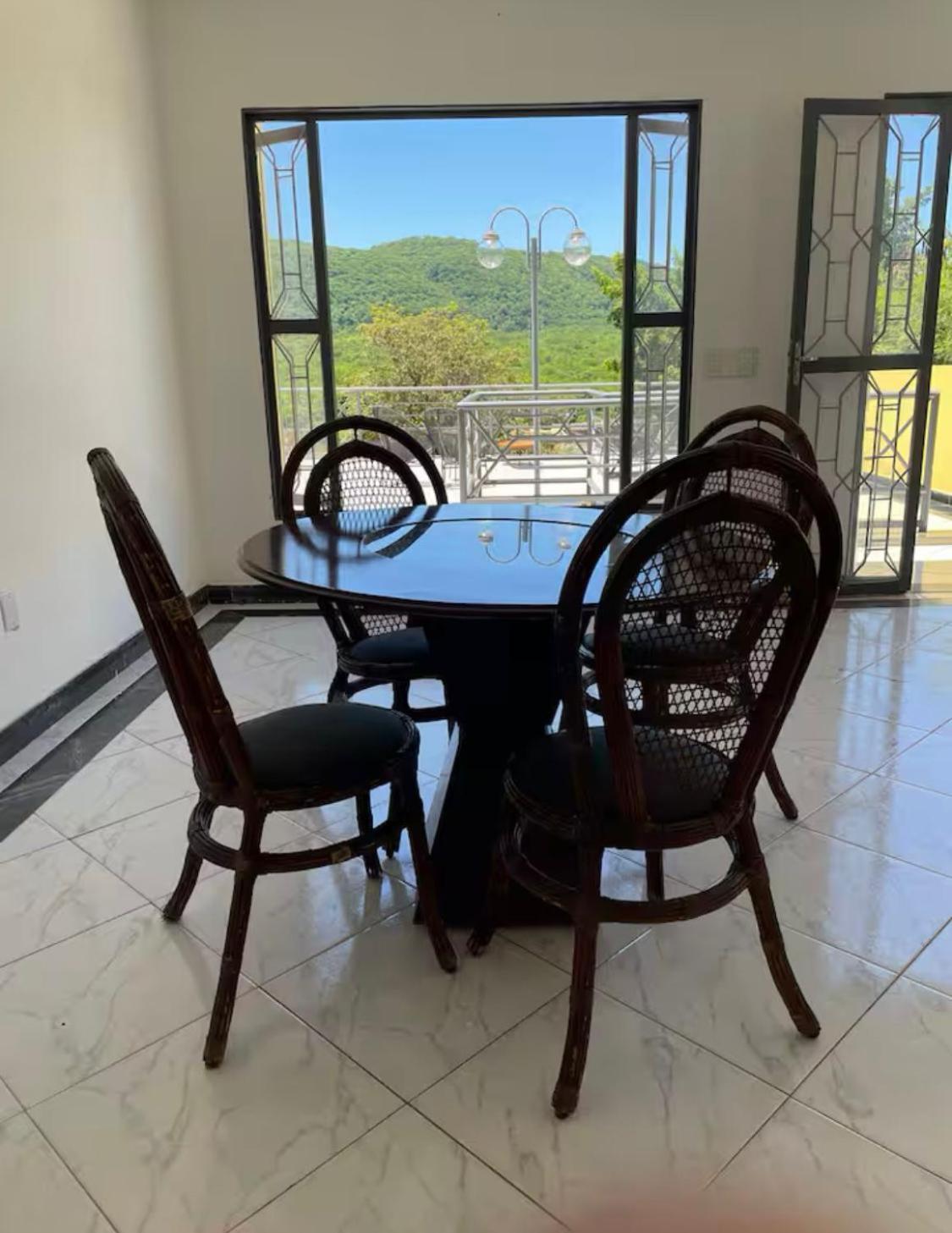 Casa Nas Montanhas - Colina Grega