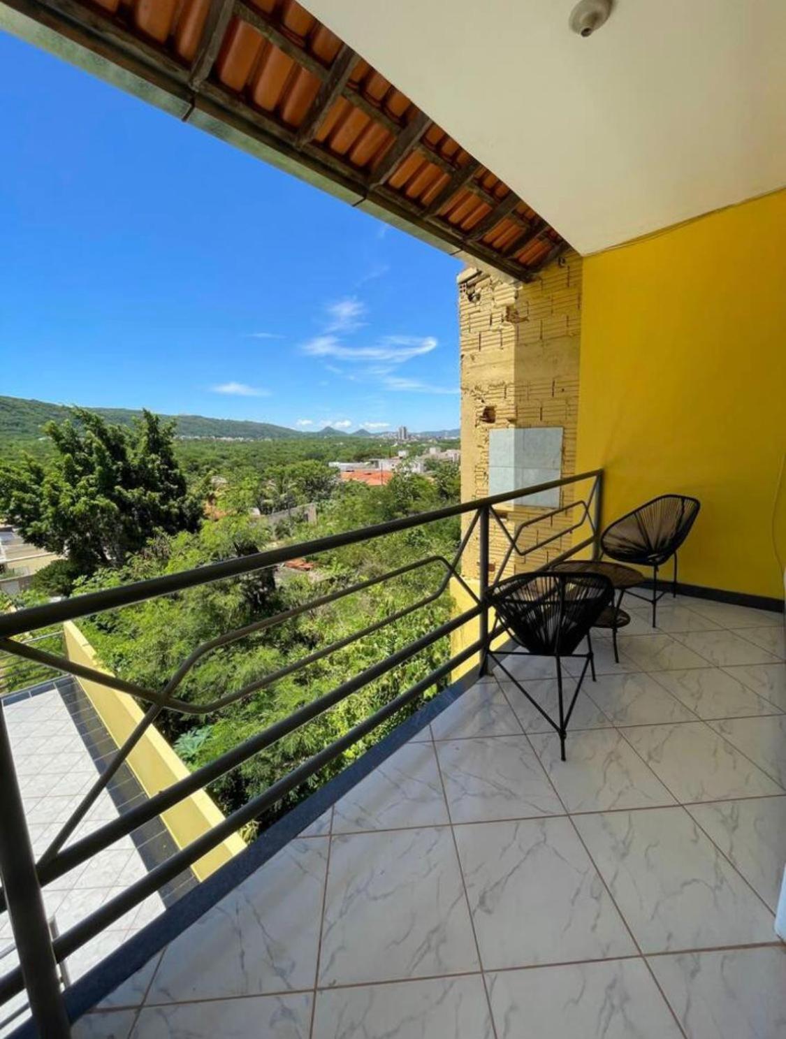 Casa Nas Montanhas - Colina Grega * Montes Claros